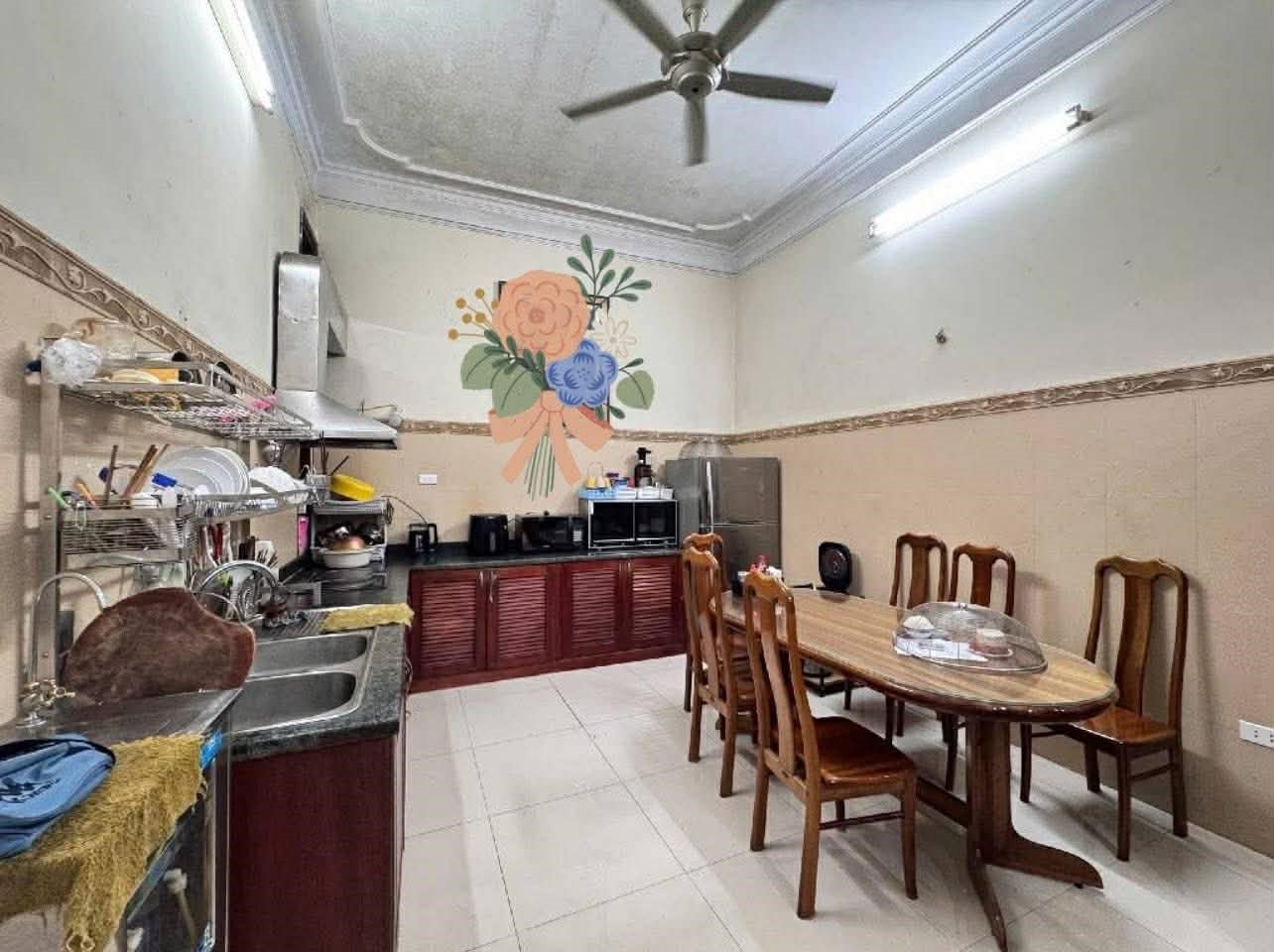 NHÀ CÁCH MP KHÂM THIÊN 20m, NGÕ Ô TÔ THÔNG, KINH DOANH, 32m2 MT RỘNG, CẢI TẠO/ XÂY MỚI TÒA 6-7 TẦNG THANG MÁY QUÁ ĐẸP, 10 tỷ